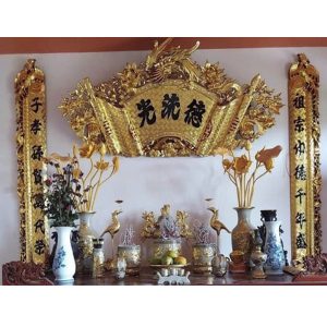 Cuốn thư câu đối sơn son thếp vàng gỗ mít BTĐ146