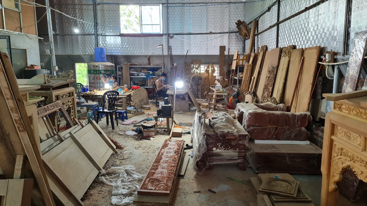 Bàn Thờ Giá Xưởng