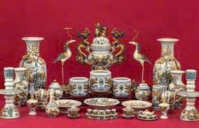 Đồ Thờ Men Lam Vẽ Vàng Ban Dài 1m75 – 2m17 BTĐ576