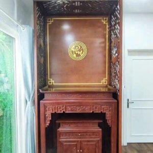 Mẫu vách ngăn phòng thờ BTĐ681