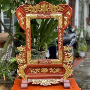 Khung ảnh dát vàng 20x30 gỗ hương BTĐ829